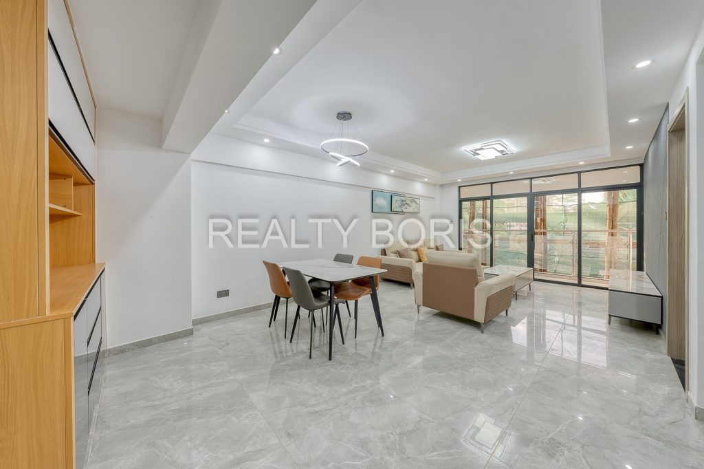 STUNNING 2 BEDROOM IN LAVINGTON FOR SALE
