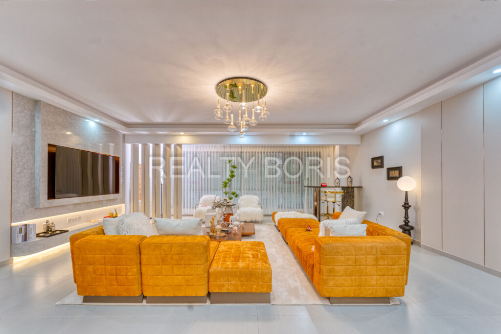 LUXURIOUS 5 BEDROOM IN KILIMANI