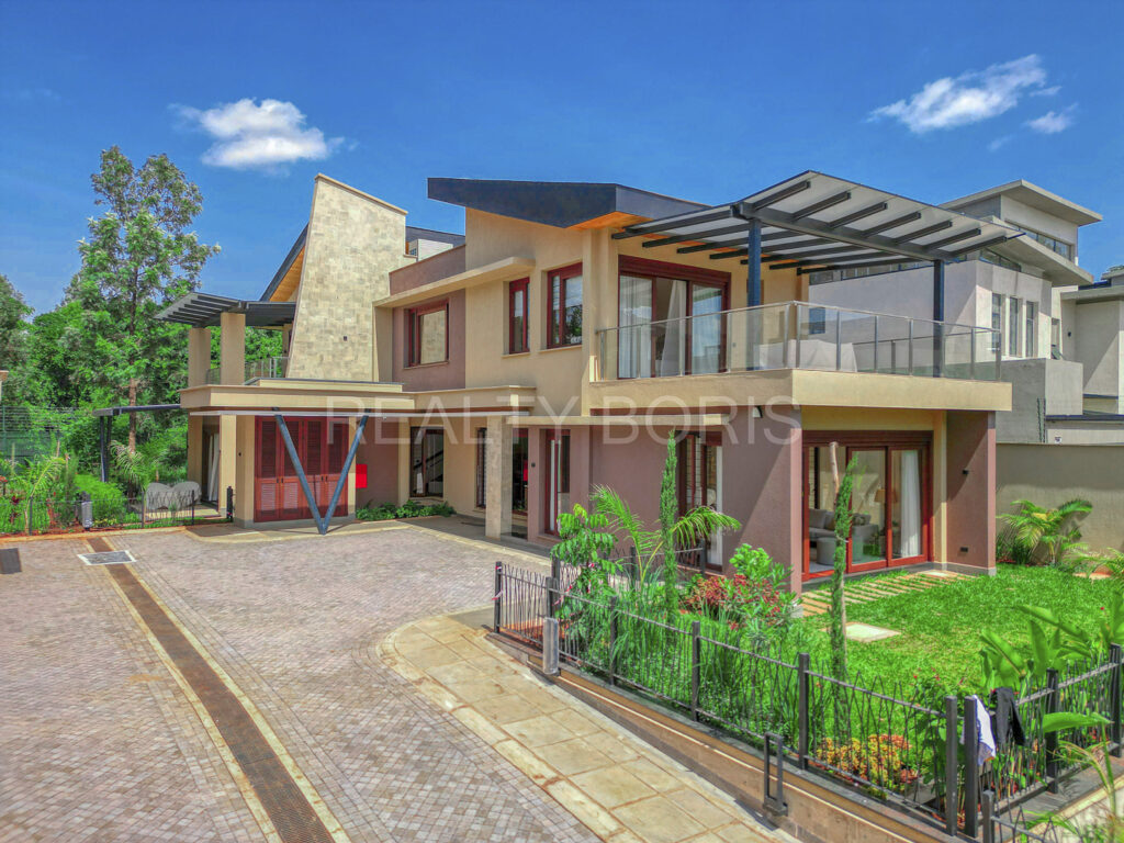 Luxurious 4 Bedroom Villa for Sale in Runda Nairobi | Realty Boris